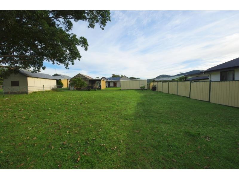 3 Bank Street, Cobargo NSW 2550
