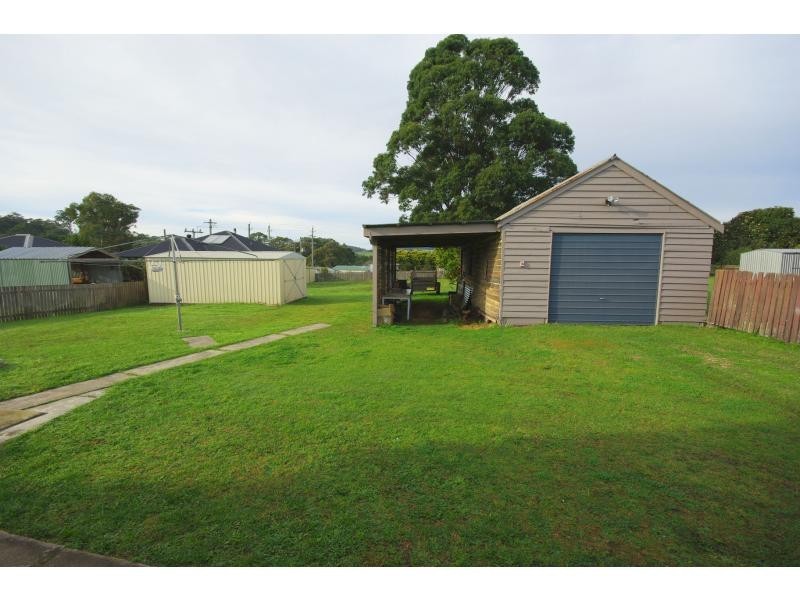 3 Bank Street, Cobargo NSW 2550