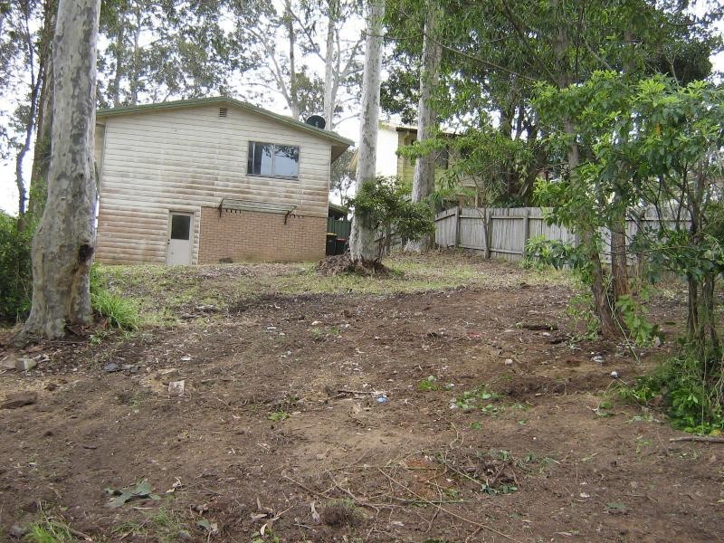 33 Goolara Avenue, Dalmeny NSW 2546