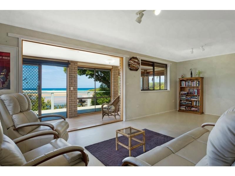 21 Lake View Drive, Wallaga Lake Heights, Wallaga Lake NSW 2546