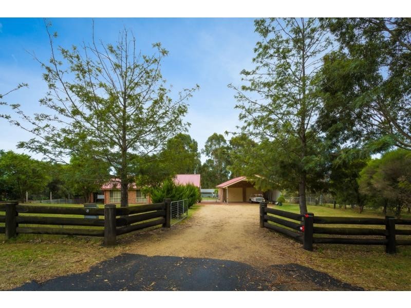 8 Albert Street, Moruya NSW 2537