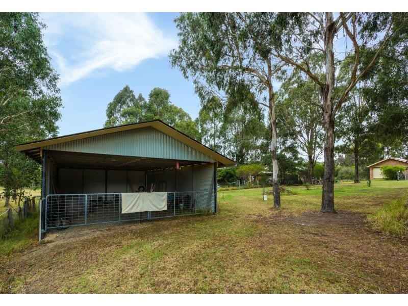 8 Albert Street, Moruya NSW 2537