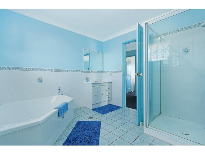 5 Pacific Avenue, Kianga NSW 2546