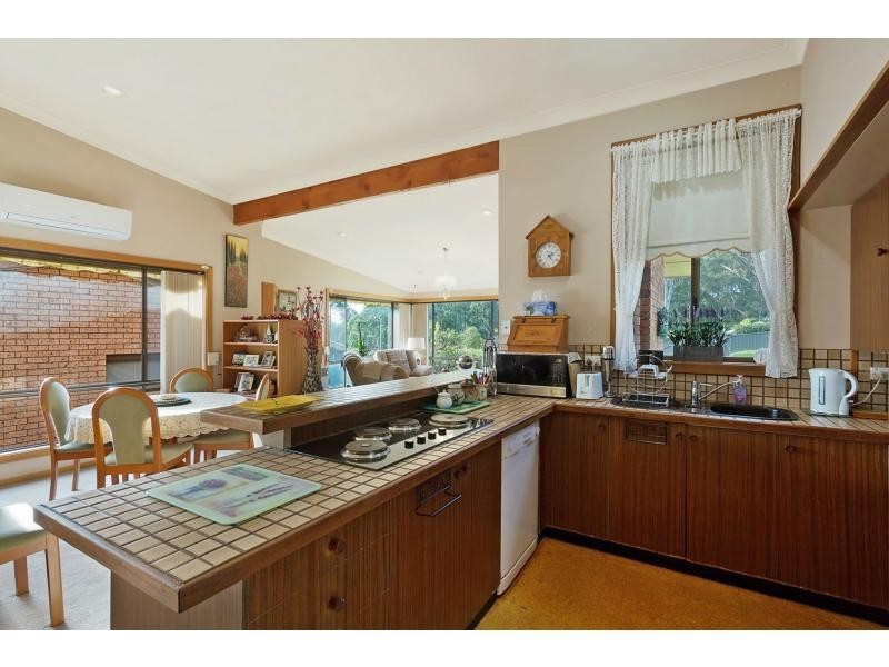 9 Dorothy Drive, Narooma NSW 2546