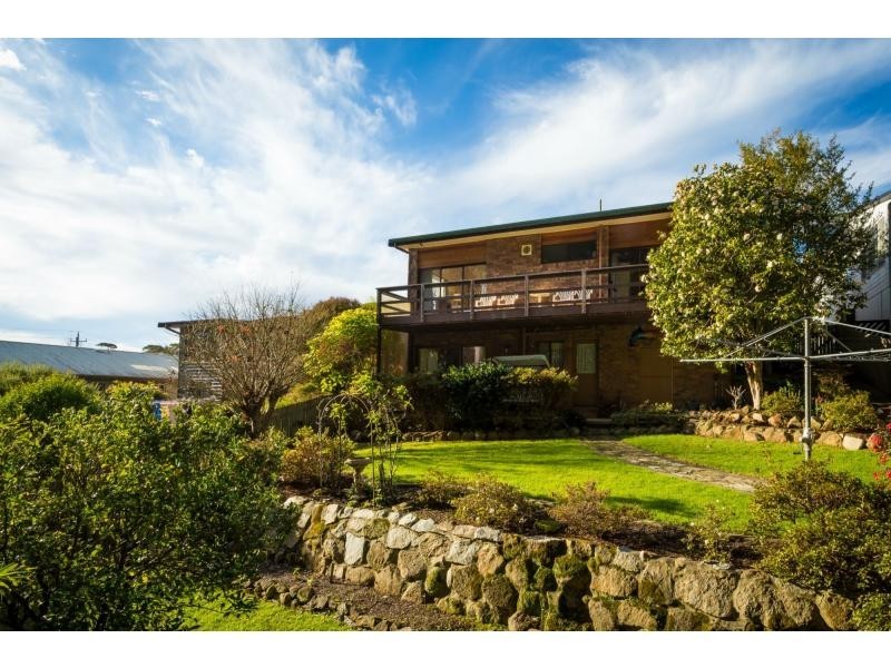 9 Dorothy Drive, Narooma NSW 2546