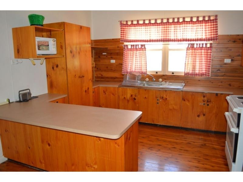 11 Osric Street, Gunnedah NSW 2380