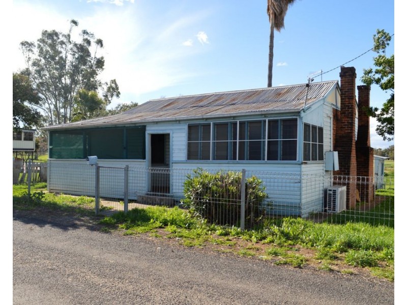 18 Little Conadilly St, Gunnedah NSW 2380