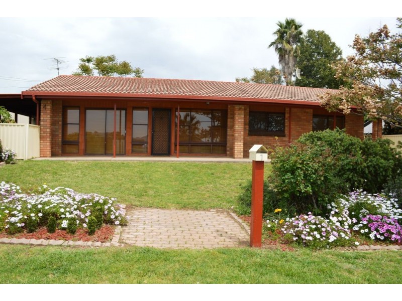 1 Campbell Place, Gunnedah NSW 2380