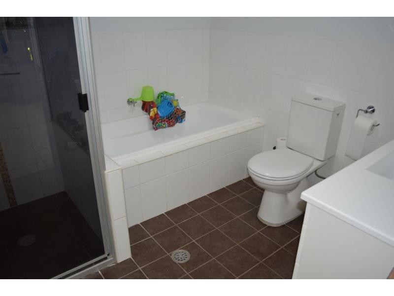 Unit 4/9 Little Hunter Street, Gunnedah NSW 2380