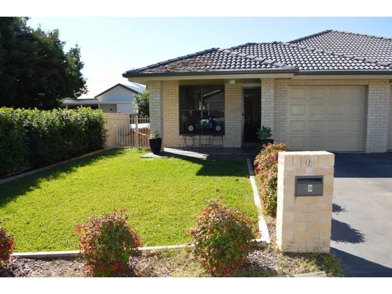 Unit 4/9 Little Hunter Street, Gunnedah NSW 2380