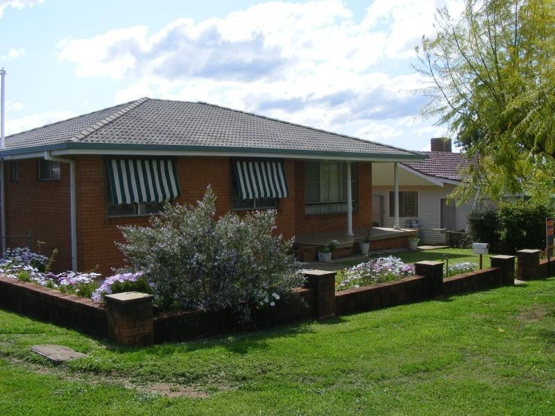 13 Apex Road, Gunnedah NSW 2380