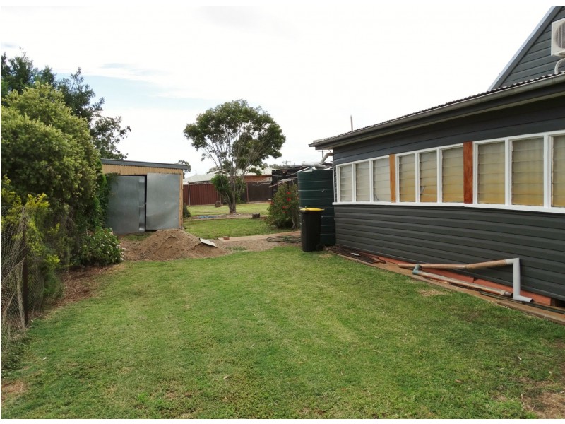 31 Railway Street, Curlewis NSW 2381