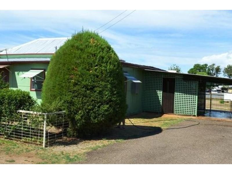 131 Little Bloomfield Street, Gunnedah NSW 2380
