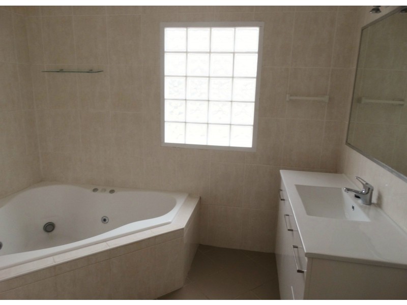 29 Marion Street, Gunnedah NSW 2380