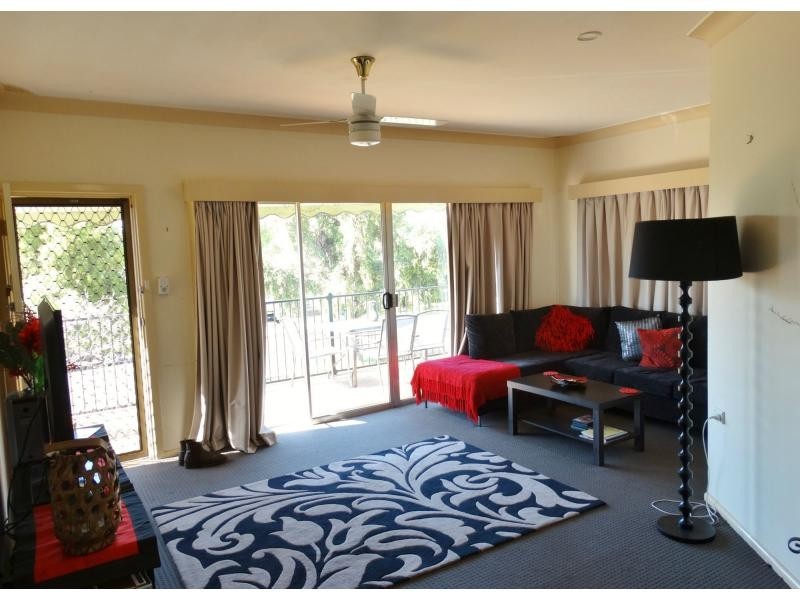 37 Fairview Street, Gunnedah NSW 2380