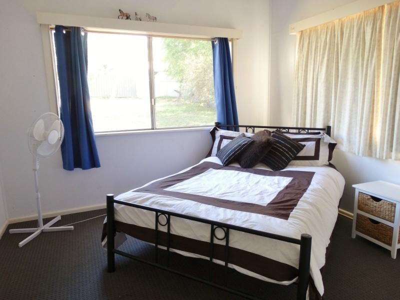 37 Fairview Street, Gunnedah NSW 2380