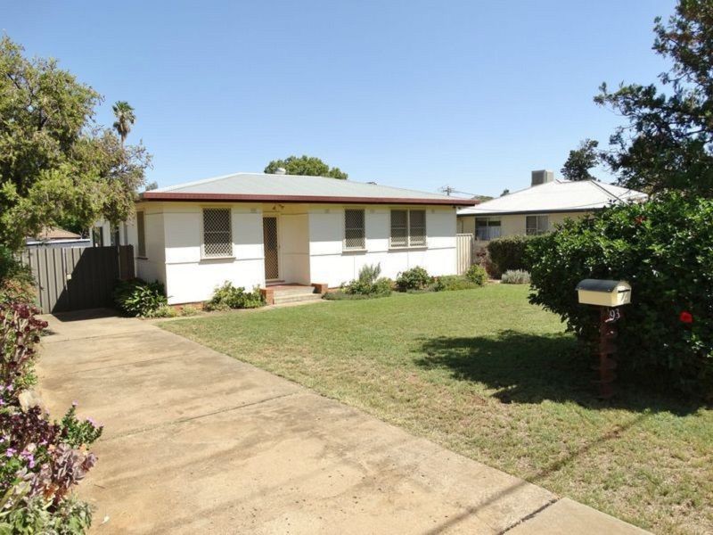 93 View Street, Gunnedah NSW 2380