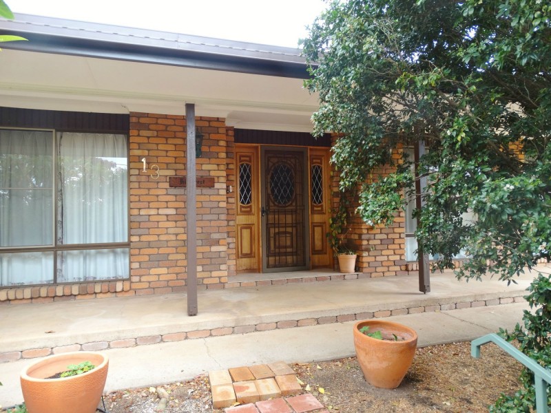 13 Gallen Avenue, Gunnedah NSW 2380