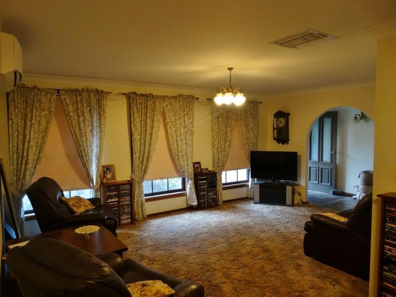 65 Lincoln Street, Gunnedah NSW 2380