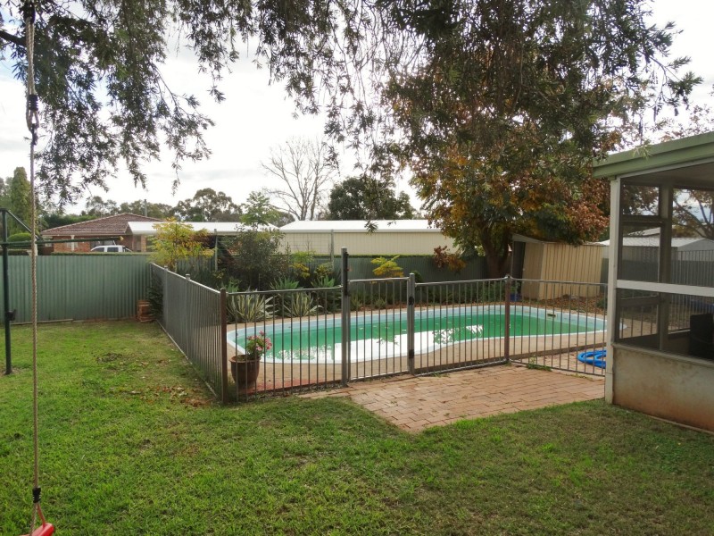 17 Breen Street, Gunnedah NSW 2380