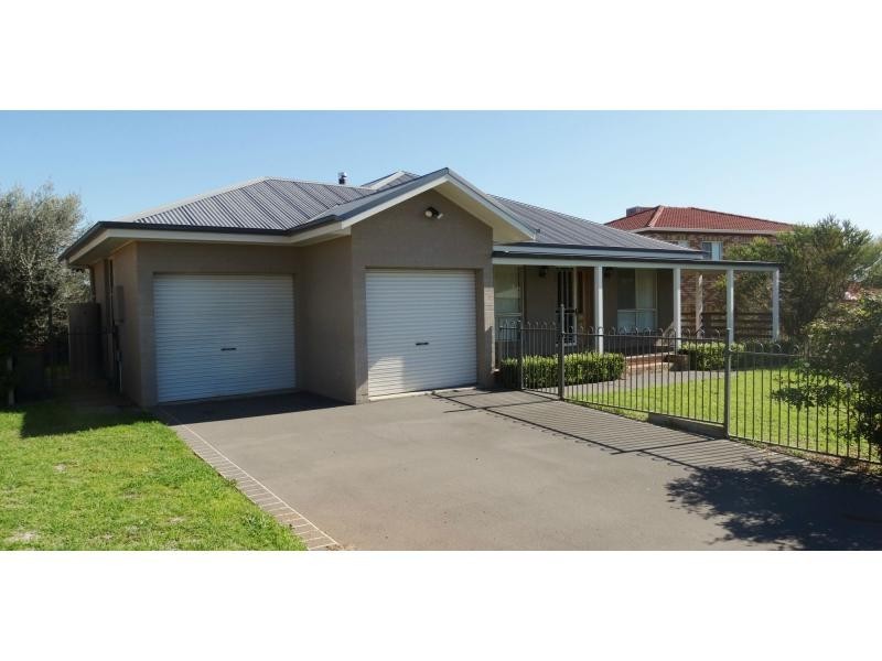 23 Hinton Drive, Gunnedah NSW 2380