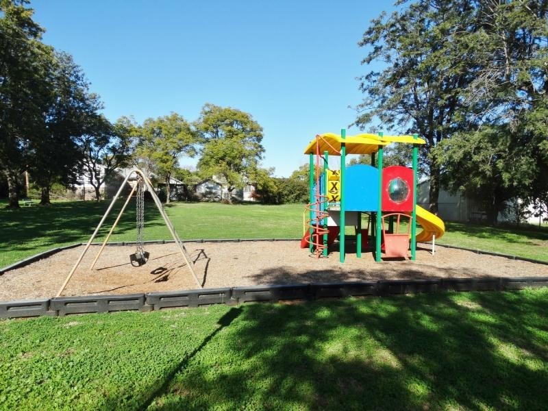 11-13 Colin Court, Gunnedah NSW 2380