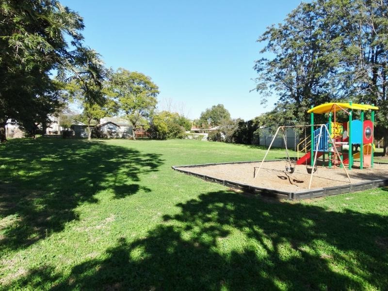 11-13 Colin Court, Gunnedah NSW 2380