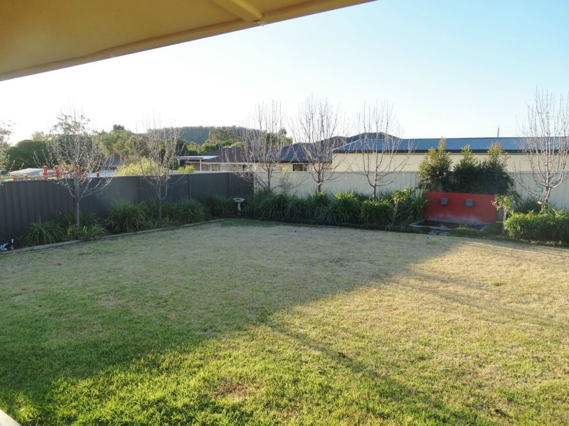 6 Kurrajong Road, Gunnedah NSW 2380