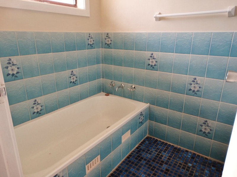 64 Pine Street, Curlewis NSW 2381