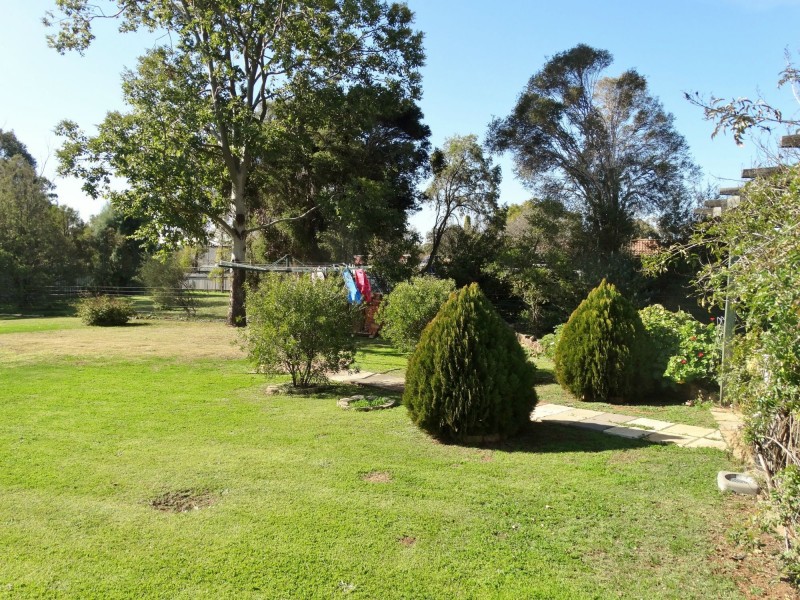 64 Pine Street, Curlewis NSW 2381