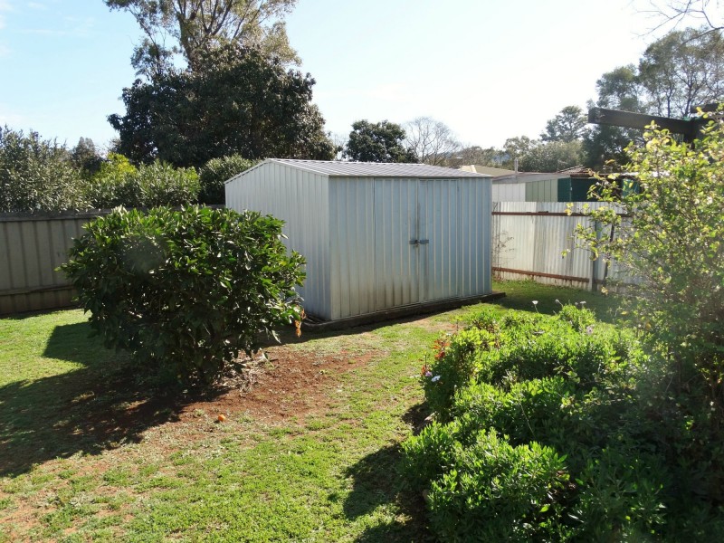 64 Pine Street, Curlewis NSW 2381