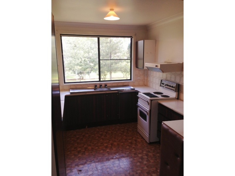 14 Edward Street, Carroll NSW 2340