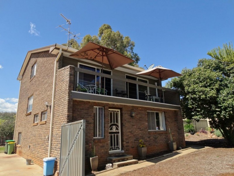 6 Tweedie Avenue, Gunnedah NSW 2380