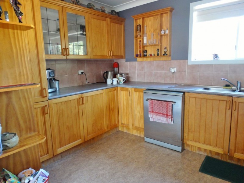 6 Tweedie Avenue, Gunnedah NSW 2380