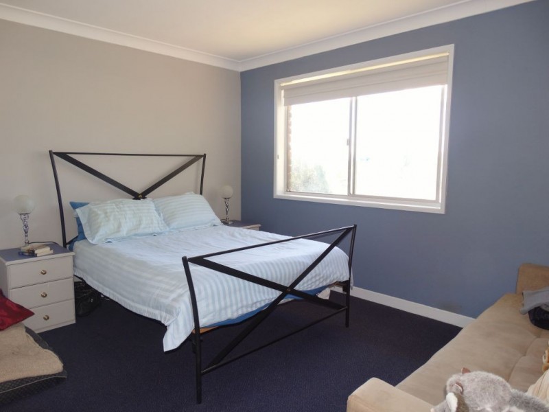 6 Tweedie Avenue, Gunnedah NSW 2380