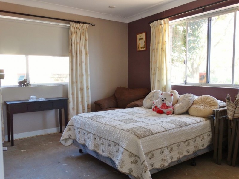 6 Tweedie Avenue, Gunnedah NSW 2380