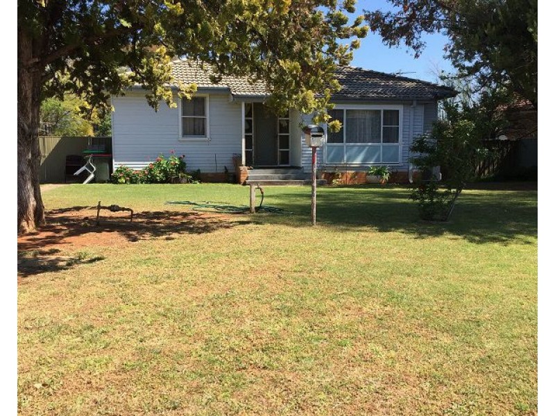 35 King Street, Gunnedah NSW 2380