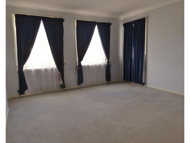 21 Hinton Drive, Gunnedah NSW 2380
