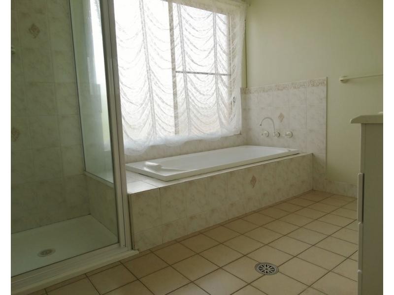 21 Hinton Drive, Gunnedah NSW 2380