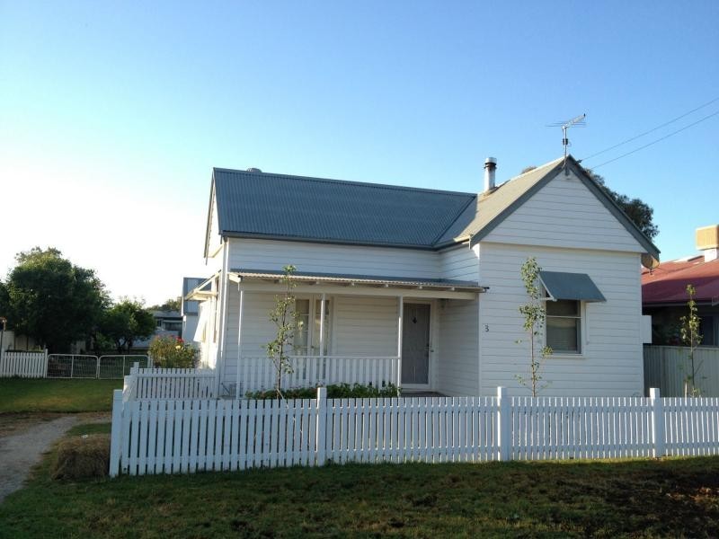 3 Henry Street, Curlewis NSW 2381