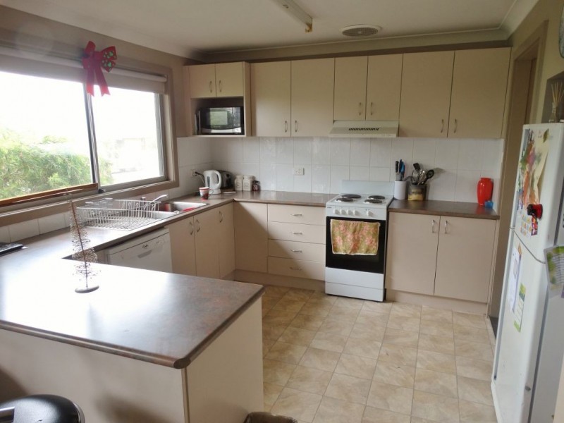 8 Baldwin Place, Gunnedah NSW 2380