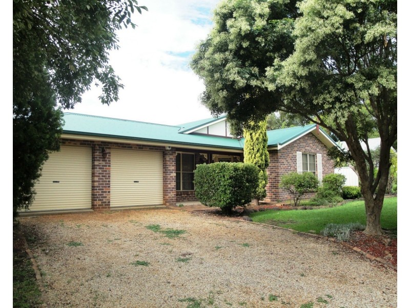 16 Wattle Street, Gunnedah NSW 2380
