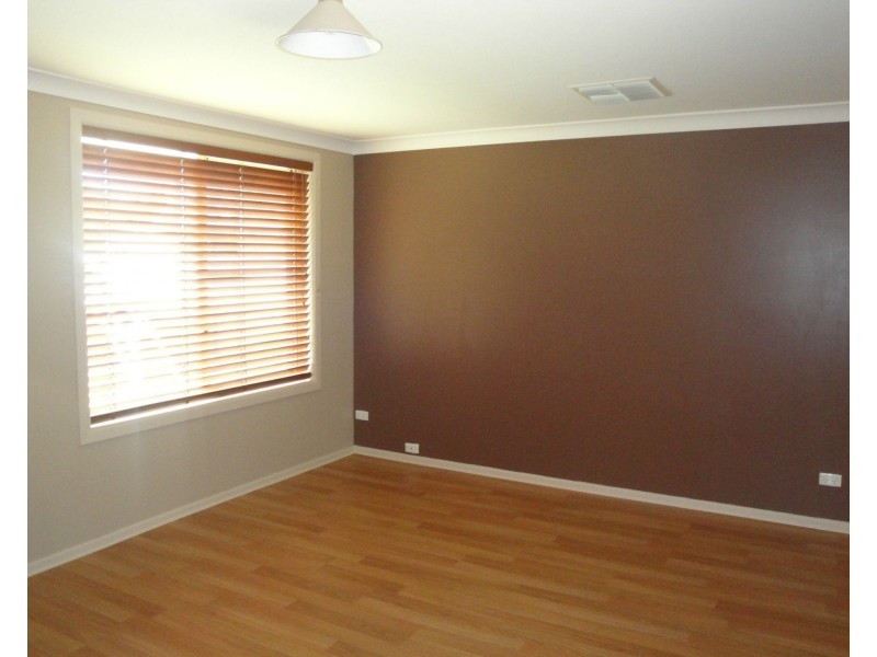 16 Wattle Street, Gunnedah NSW 2380