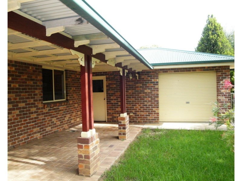 16 Wattle Street, Gunnedah NSW 2380