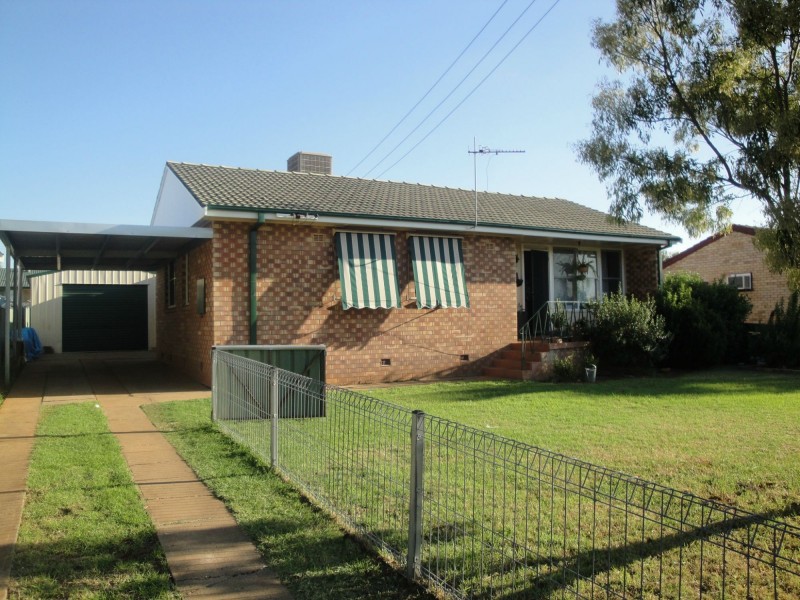 41 Jaeger Avenue, Gunnedah NSW 2380