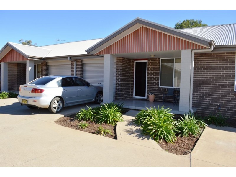 3/9 Bowen Avenue, Gunnedah NSW 2380