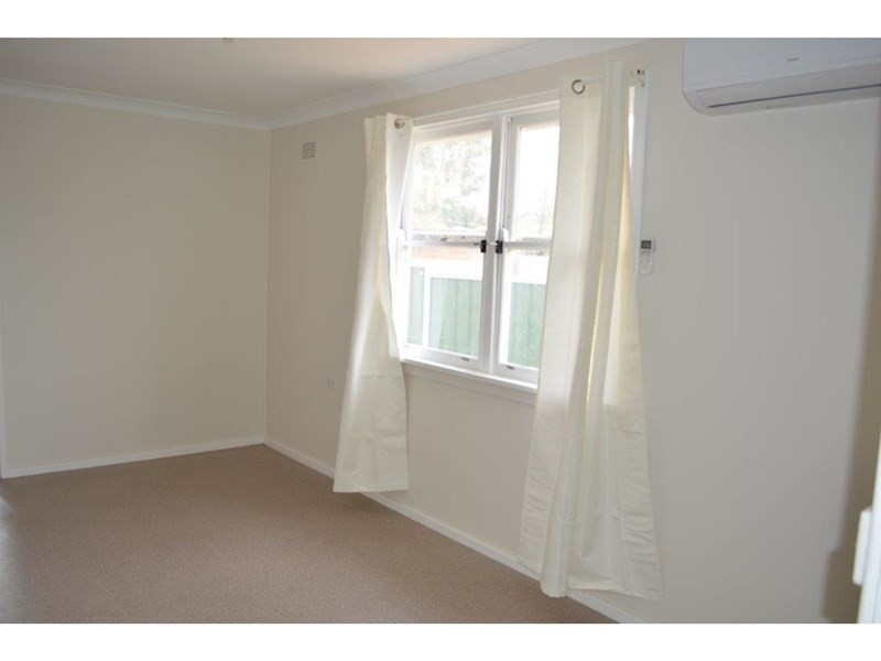 36 King St, Gunnedah NSW 2380