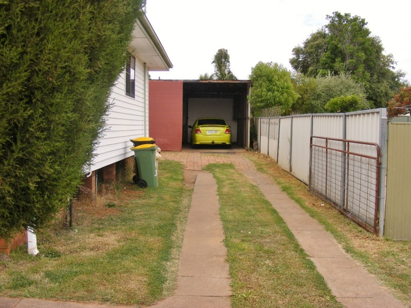 49 Jaeger Ave, Gunnedah NSW 2380