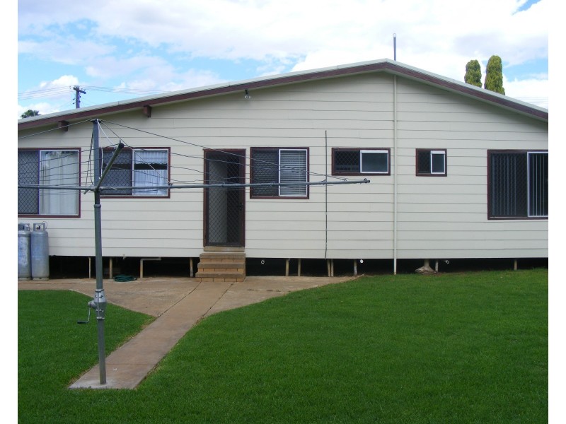 5 Newell Avenue, Gunnedah NSW 2380