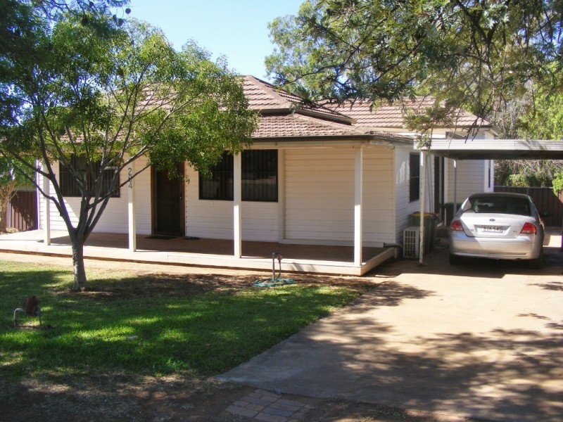 204 Bloomfield St, Gunnedah NSW 2380